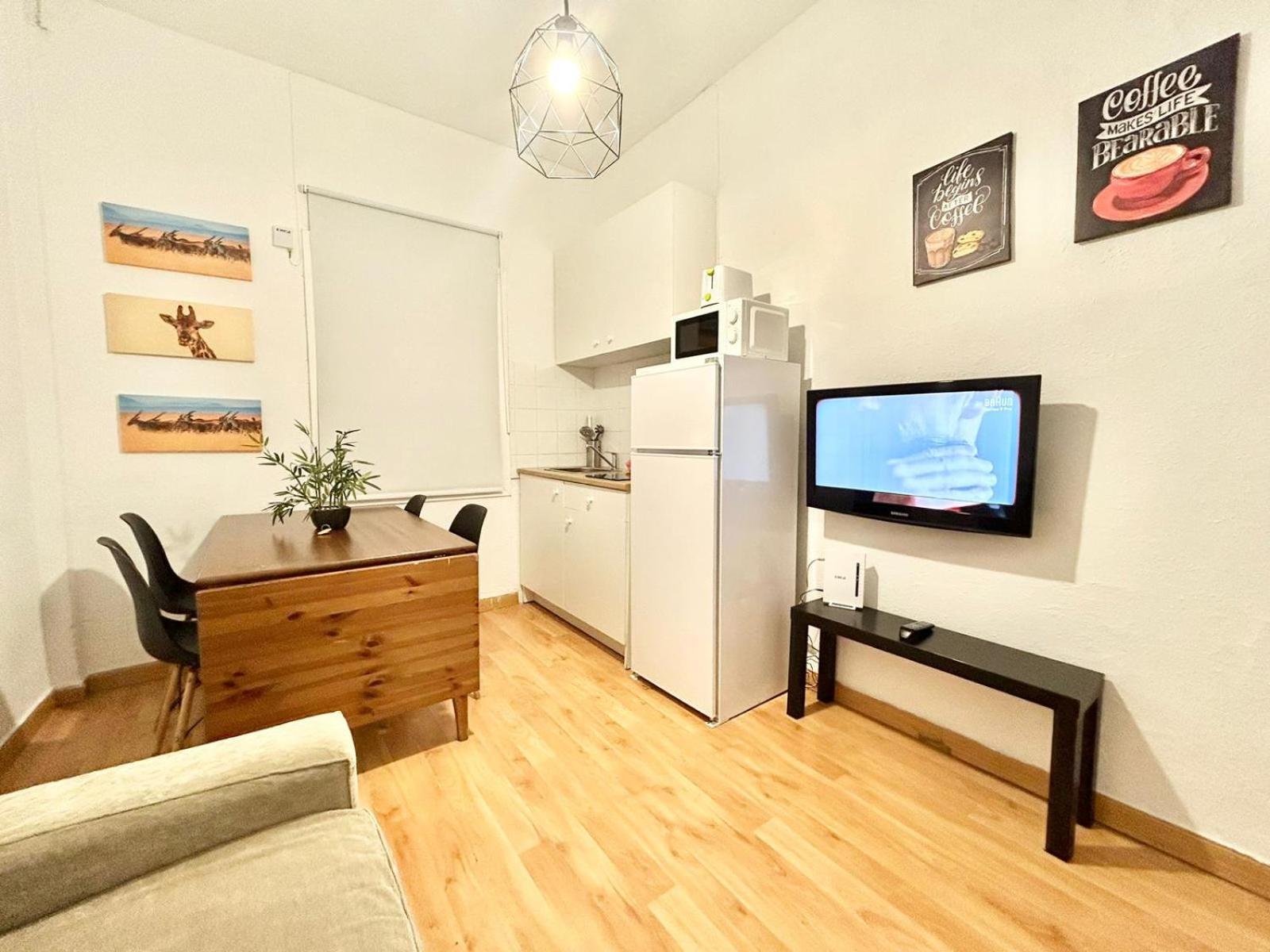 Madrid Rio Antonio Lopez B Apartment Bagian luar foto